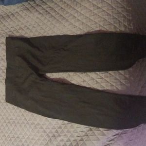 Used Black leggings - L/XL